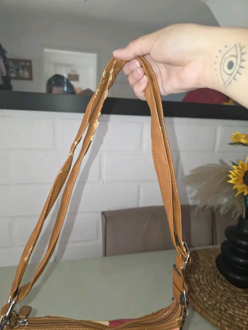 Bolso de hombro floral con correas ajustables - 2