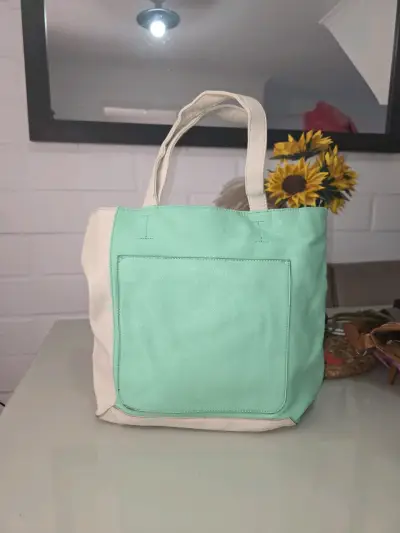 Bolso tote bicolor verde y beige - miniatura 2
