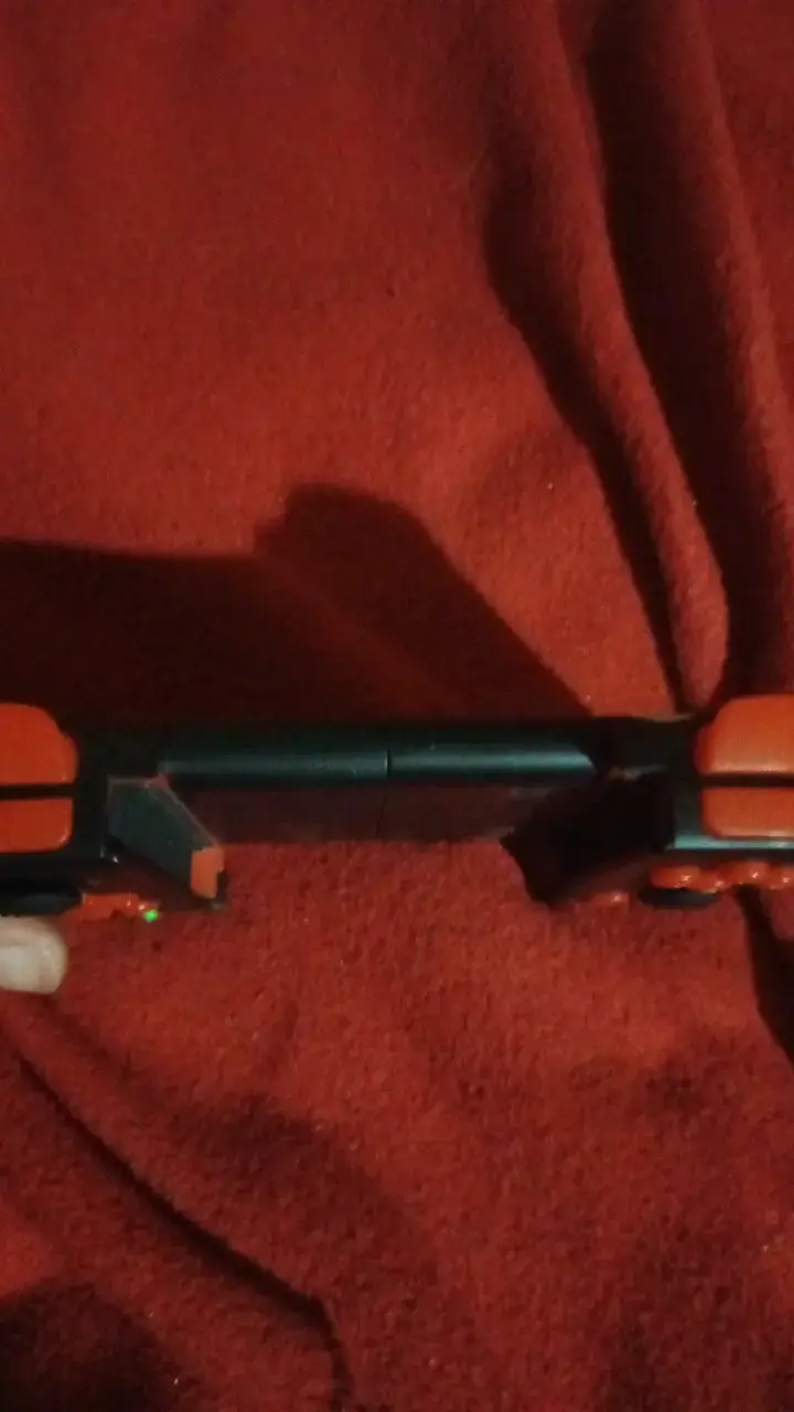 Control inalámbrico para smartphone rojo y negro - 3