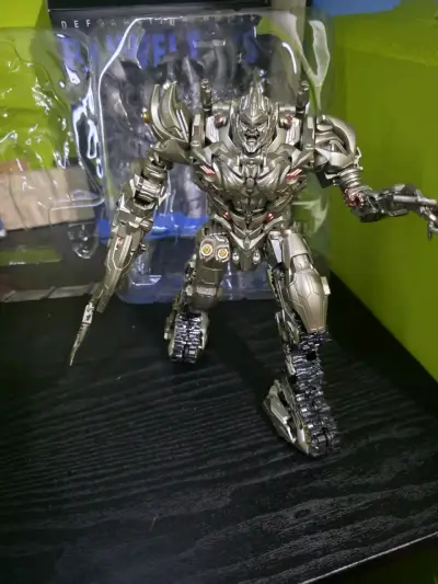 Figura de acción de Optimus Prime y Megatron - miniatura 6