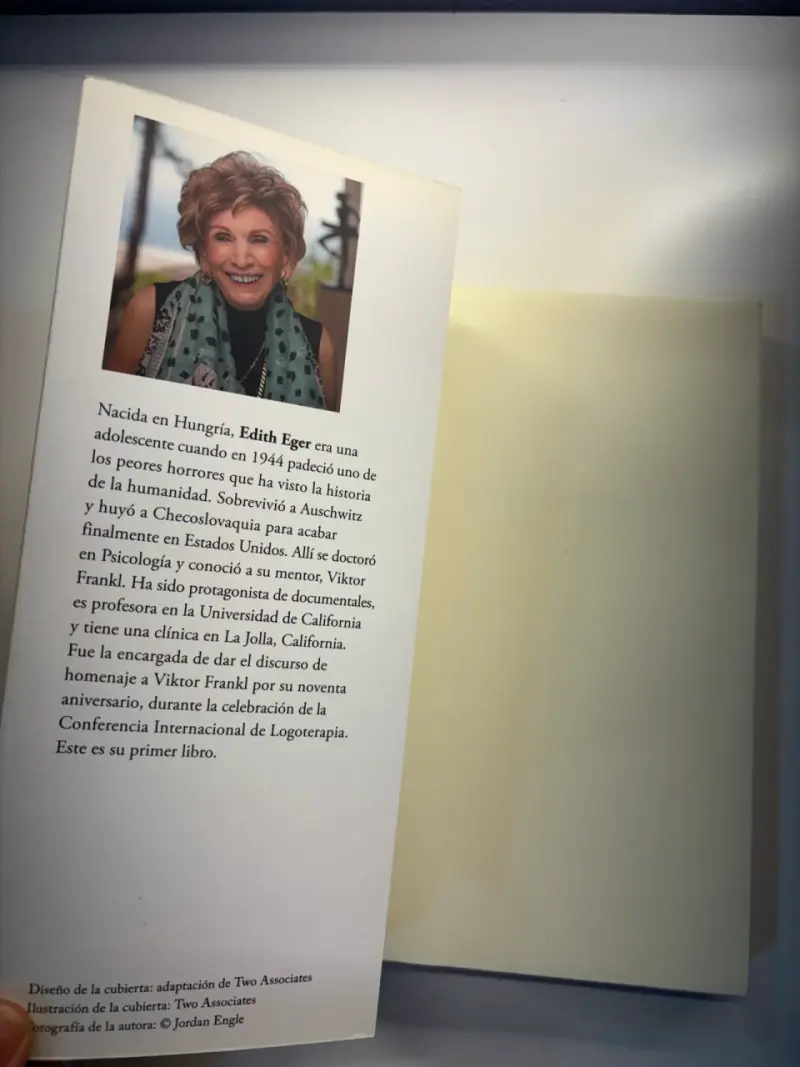 Libro La Bailarina de Auschwitz por Edith Eger - 2