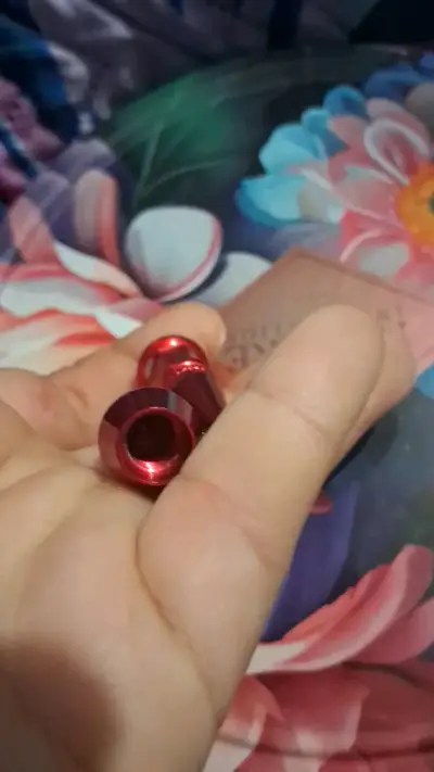 Puntas de metal rojas para  válvulas  de aire moto - miniatura 3