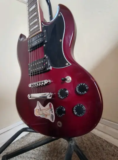 Combo Guitarra Eléctrica SG Freeman + Amplificador - miniatura 2
