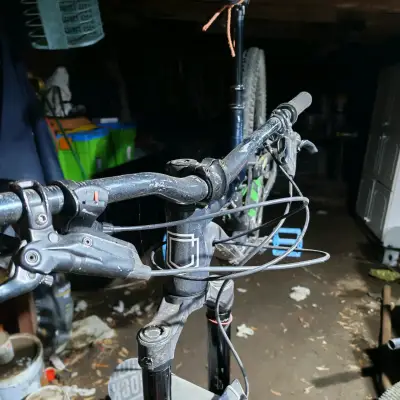 Bicicleta de montaña Commencal Meta AM V4.2 - miniatura 2