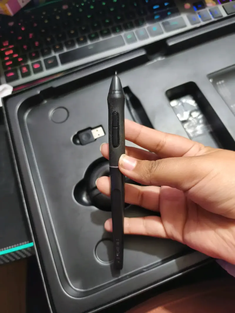 Tableta gráfica Huion con botones de acceso rápido - 5