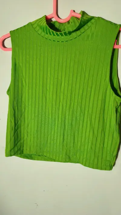 Polera sin mangas verde H&M talla M - miniatura 1