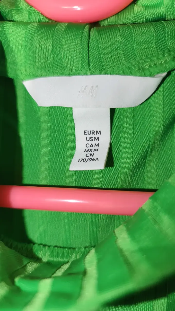 Polera sin mangas verde H&M talla M - 2