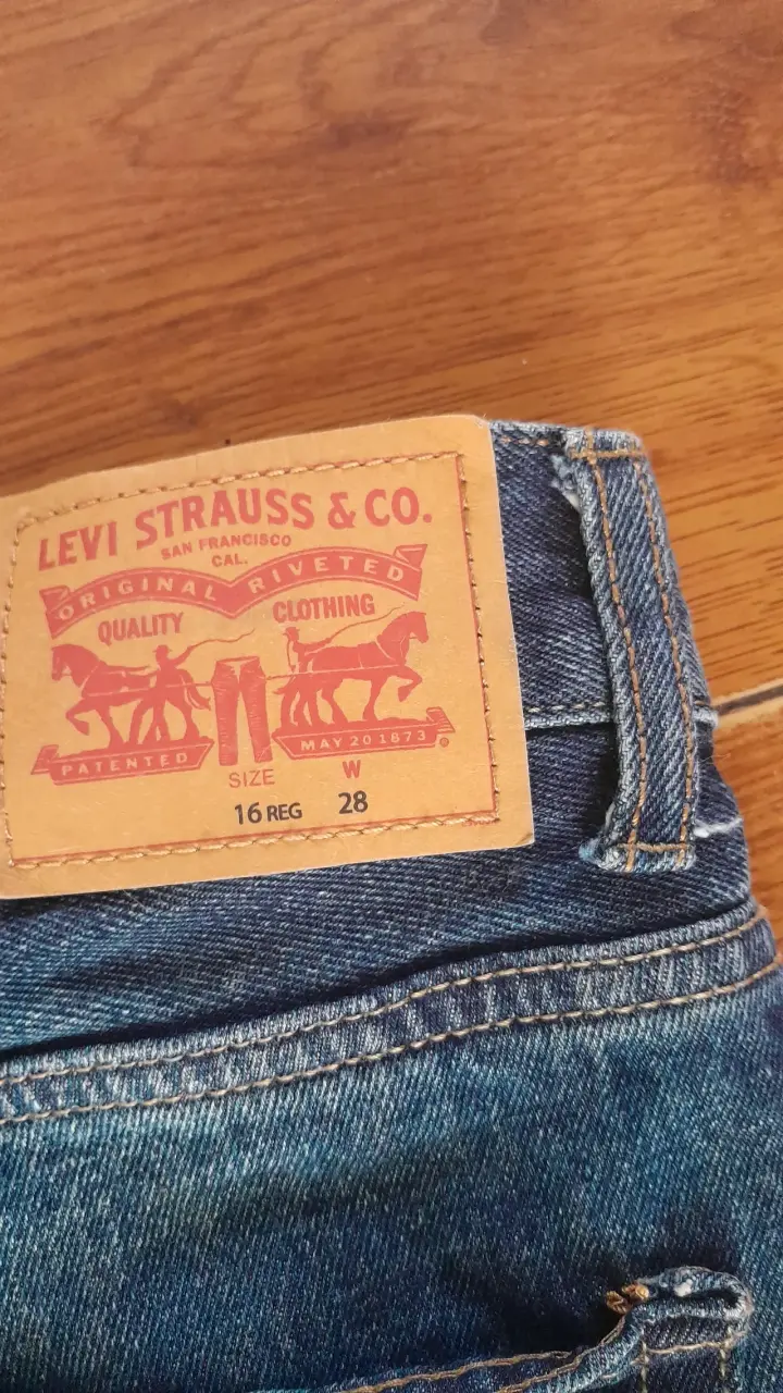 Shorts de mezclilla Levi's 511 Slim para hombre - 4