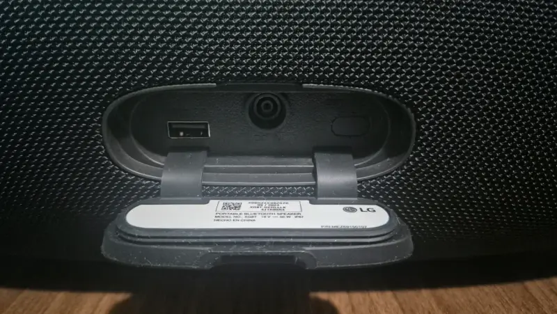 Parlante LG XBOOM Go XG8T 120W - Con Caja - 4