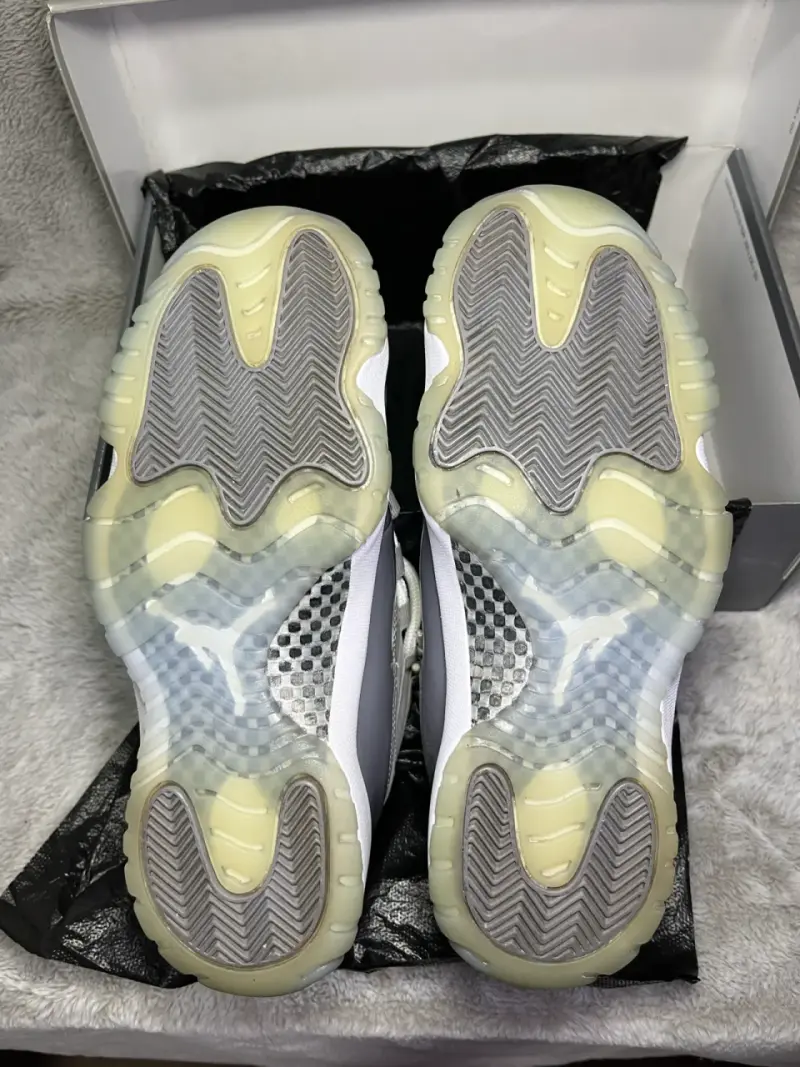 Air Jordan Retro 11 cool grey - 6