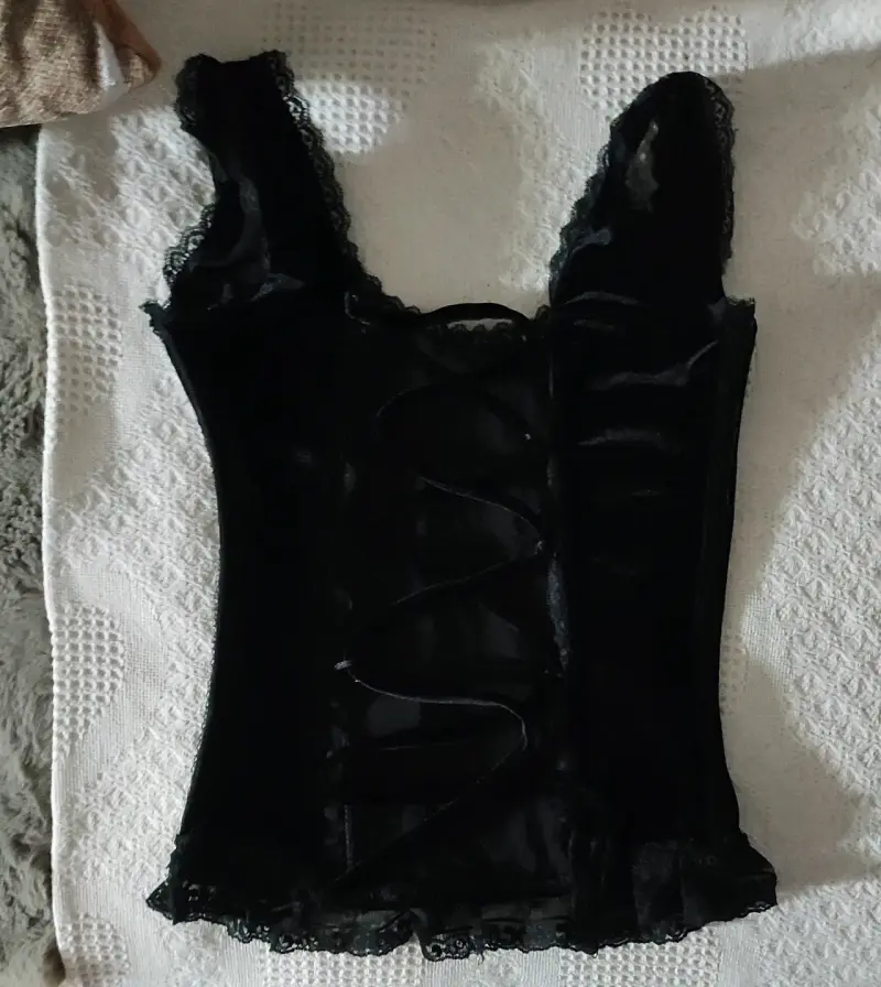 Corset negro de terciopelo - 2