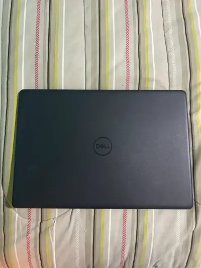 Laptop Dell Inspiron 15 3000 AMD Ryzen 5 - miniatura 2