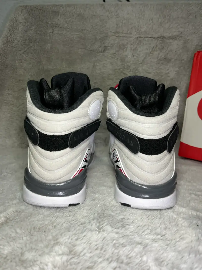 Air Jordan 8 bugs bunny - 3