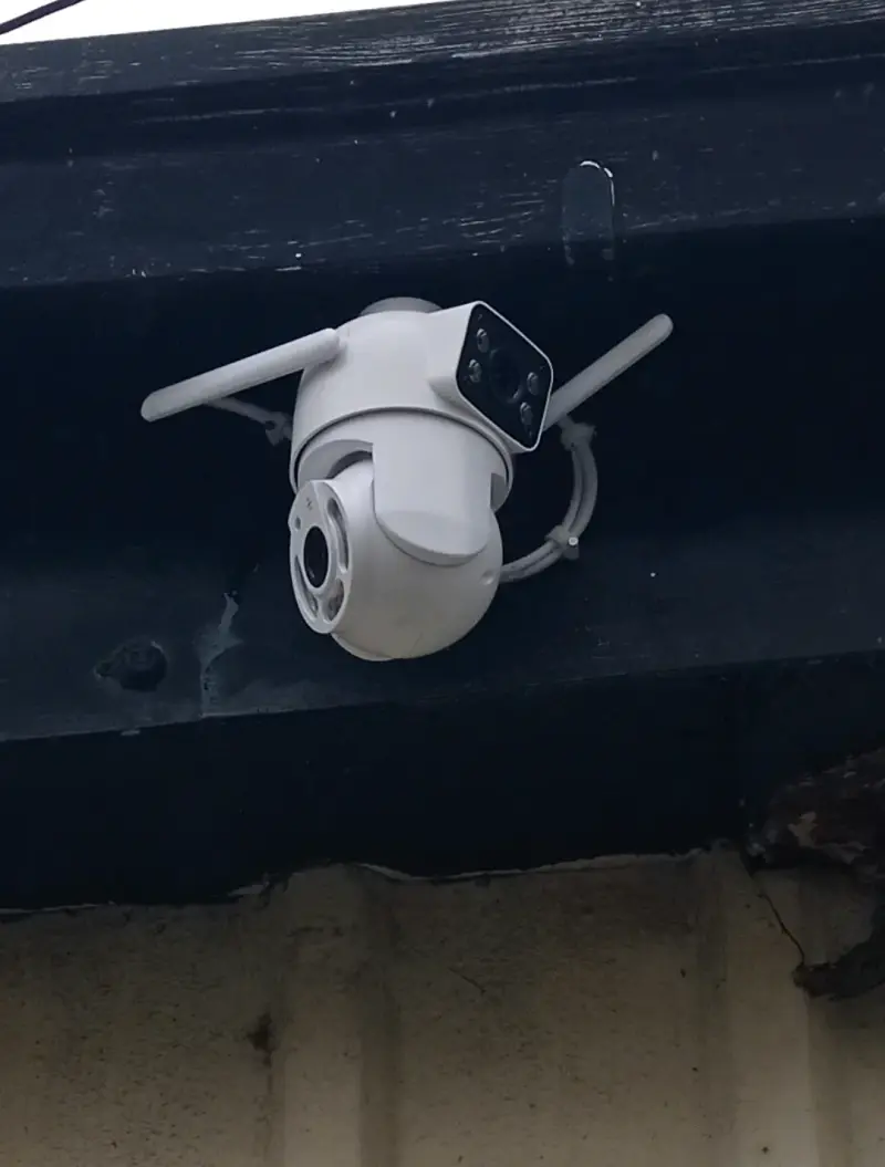Cámara de seguridad IP con instalación - 2
