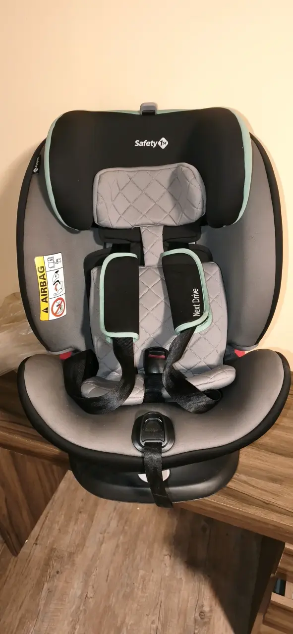 Silla para bebé Safety 1st con arnés ajusta - 4