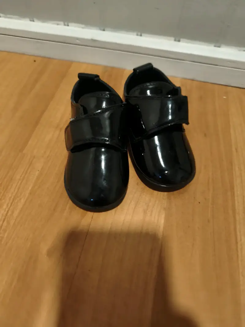 Zapatos de charol negros para niños talla 3 - 2