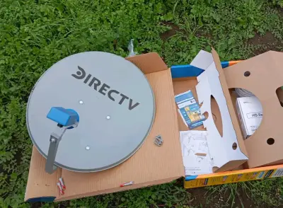 Antena parabólica DirecTV con instalación y reparación - miniatura 3