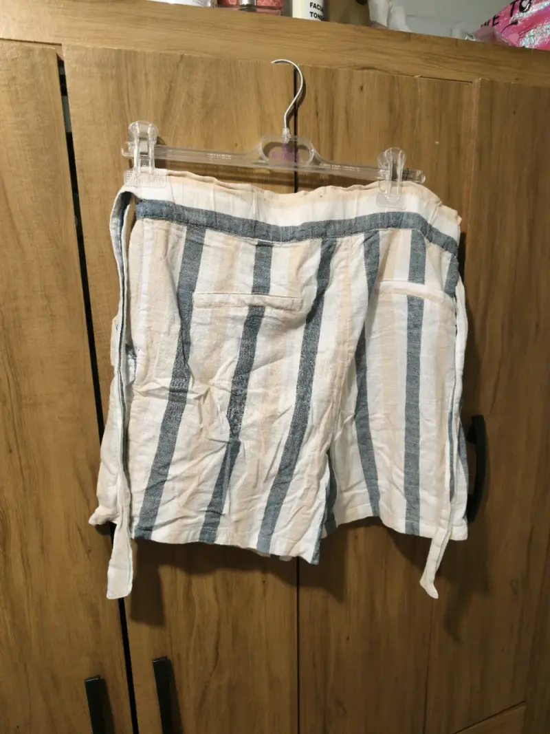 Shorts de lino a rayas para mujer - 2