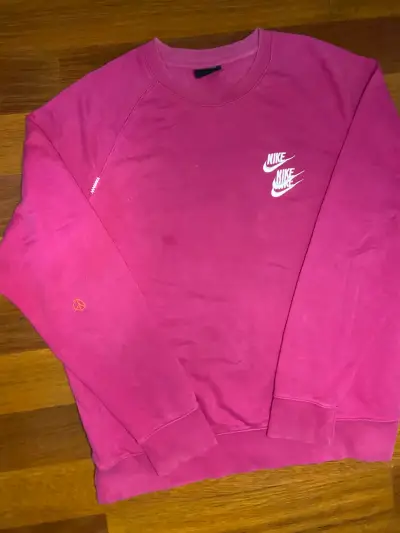 Polerón Nike talla XL usado e buen estado - miniatura 1