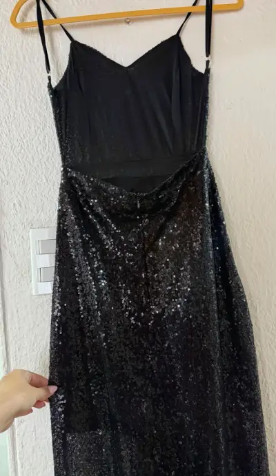Vestido largo de lentejuelas negro elegante - miniatura 3