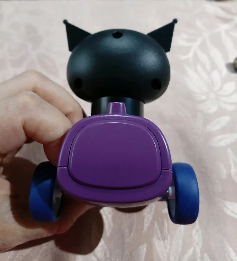 Juguete auto a friccion Kuromi - 3