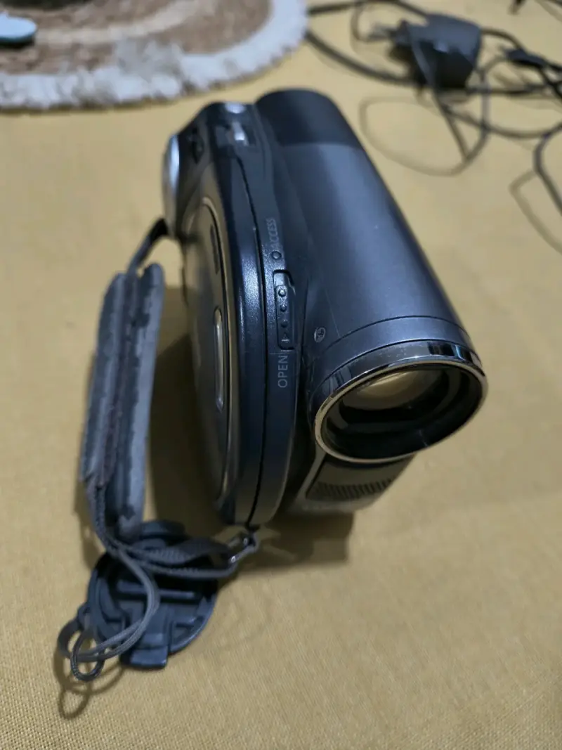 Videocámara Samsung con Zoom Óptico 34x - 1