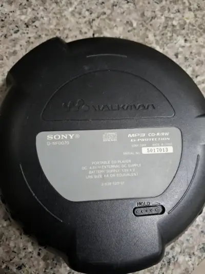 Reproductor CD Walkman Sony con MP3 y Radio FM/AM - miniatura 2