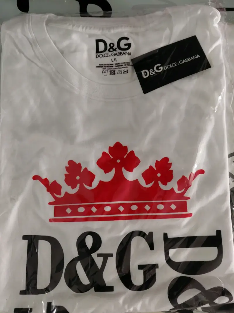 Set de cinturones Champion y poleras de marca - 5