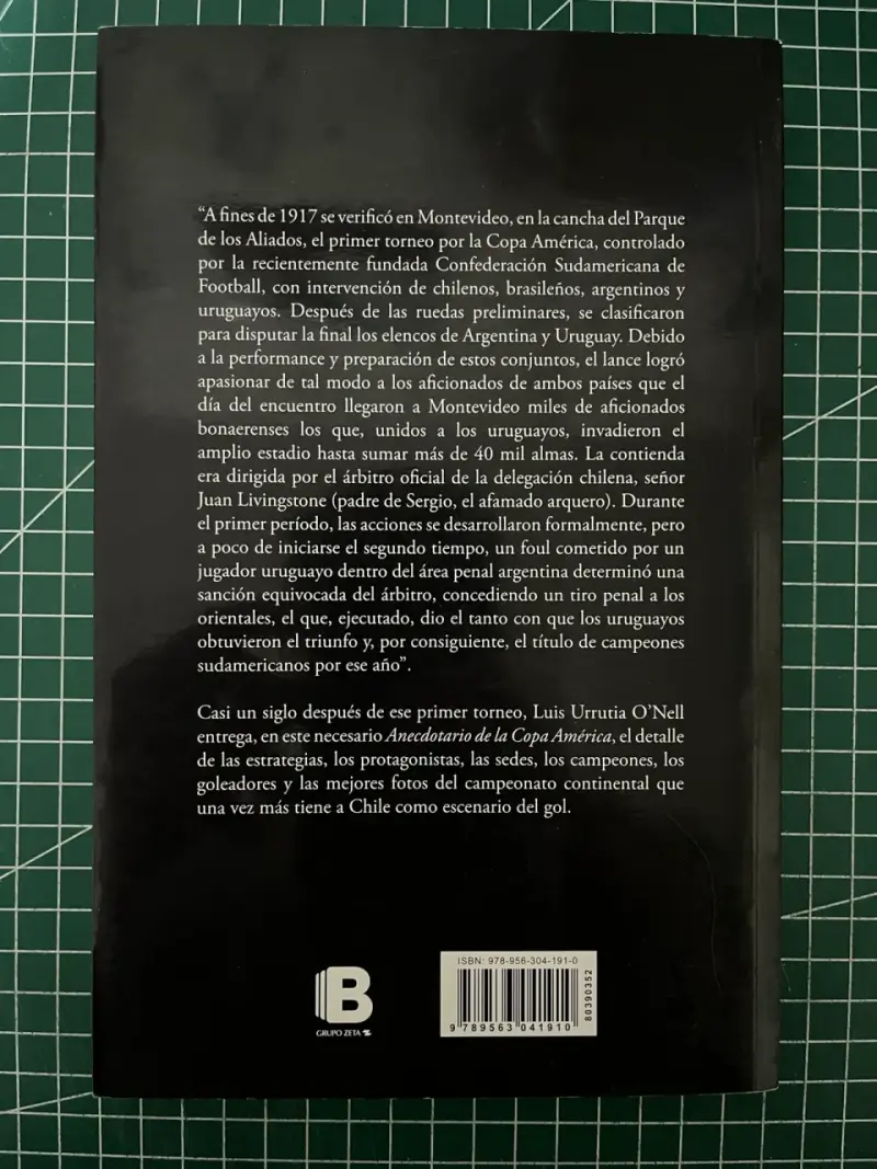 Libro Anecdotario de la Copa América por Luis Urrutia O'Neill - 2