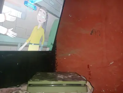 Consola de videojuegos verde camuflaje - miniatura 1