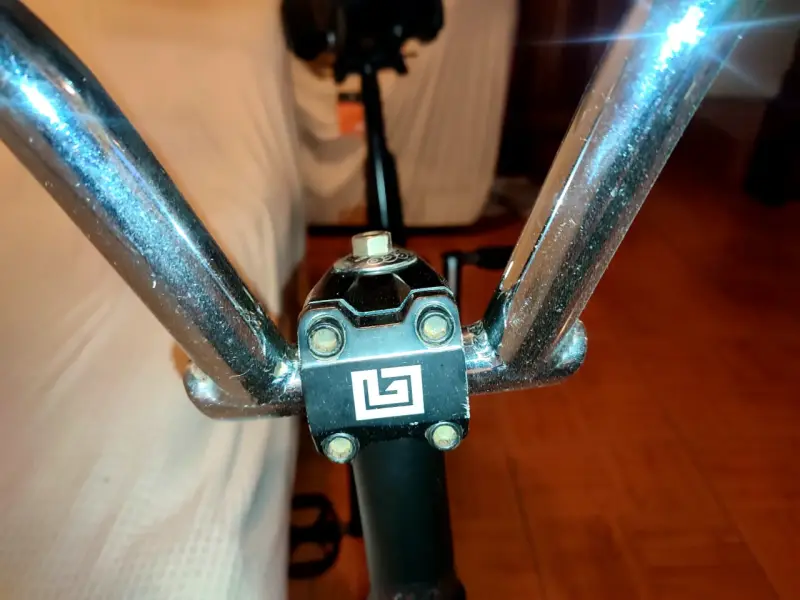 BMX impecb,sillin,puños,cadena kmc roja hay q inst - 3