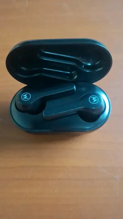Auriculares Inalámbricos Motorola Negros - miniatura 1