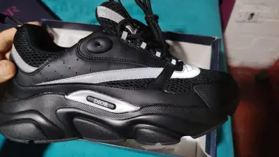 Zapatillas deportivas Dior negras y reflectantes - miniatura 3