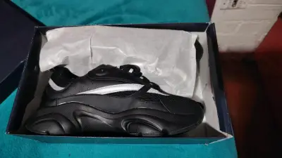 Zapatillas deportivas Dior negras y reflectantes - miniatura 5