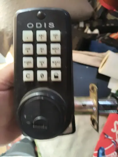 Cerradura electrónica Odis con teclado numérico - miniatura 3