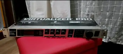 Procesador de efectos Behringer Virtualizer Pro - miniatura 1