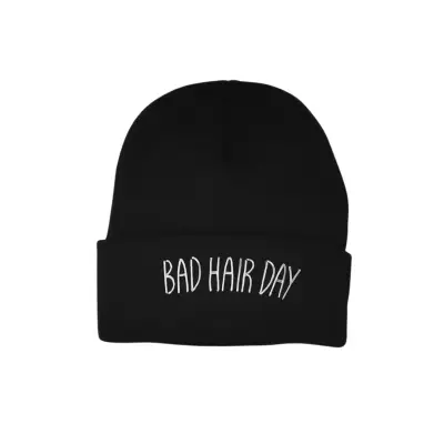 Gorro negro con estampado "BAD HAIR DAY" - miniatura 1