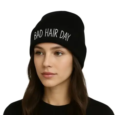 Gorro negro con estampado "BAD HAIR DAY" - miniatura 2