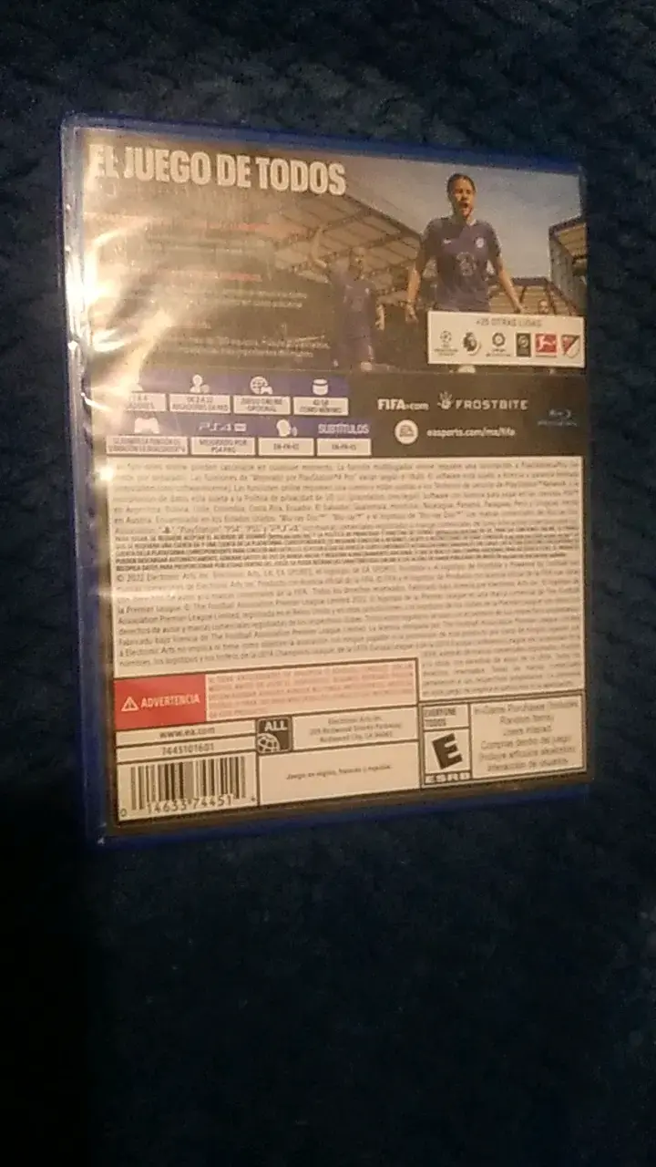 Juego FIFA 23 para PS4 en buen estado - 3