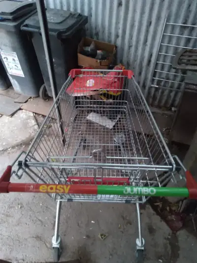 Carro de supermercado metálico usado - miniatura 1
