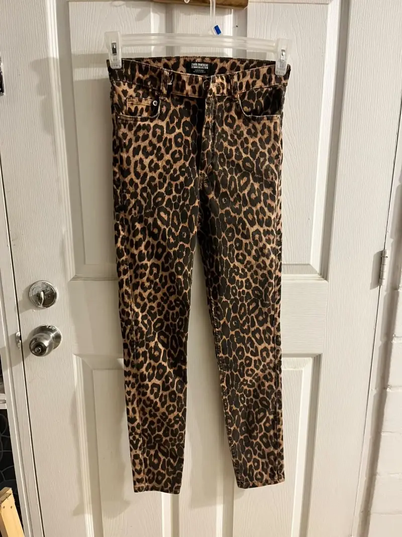Pantalones Zara Trafaluc Animal Print - 1