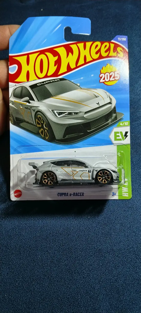 Autitos Hot wheels - 5