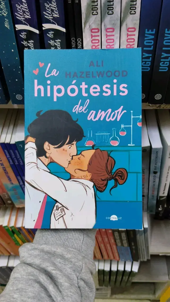 Libro 'La Hipótesis del Amor' de Ali Hazelwood