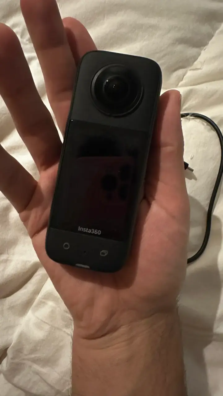 Cámara 360 Insta360 X3 en buen estado - 2