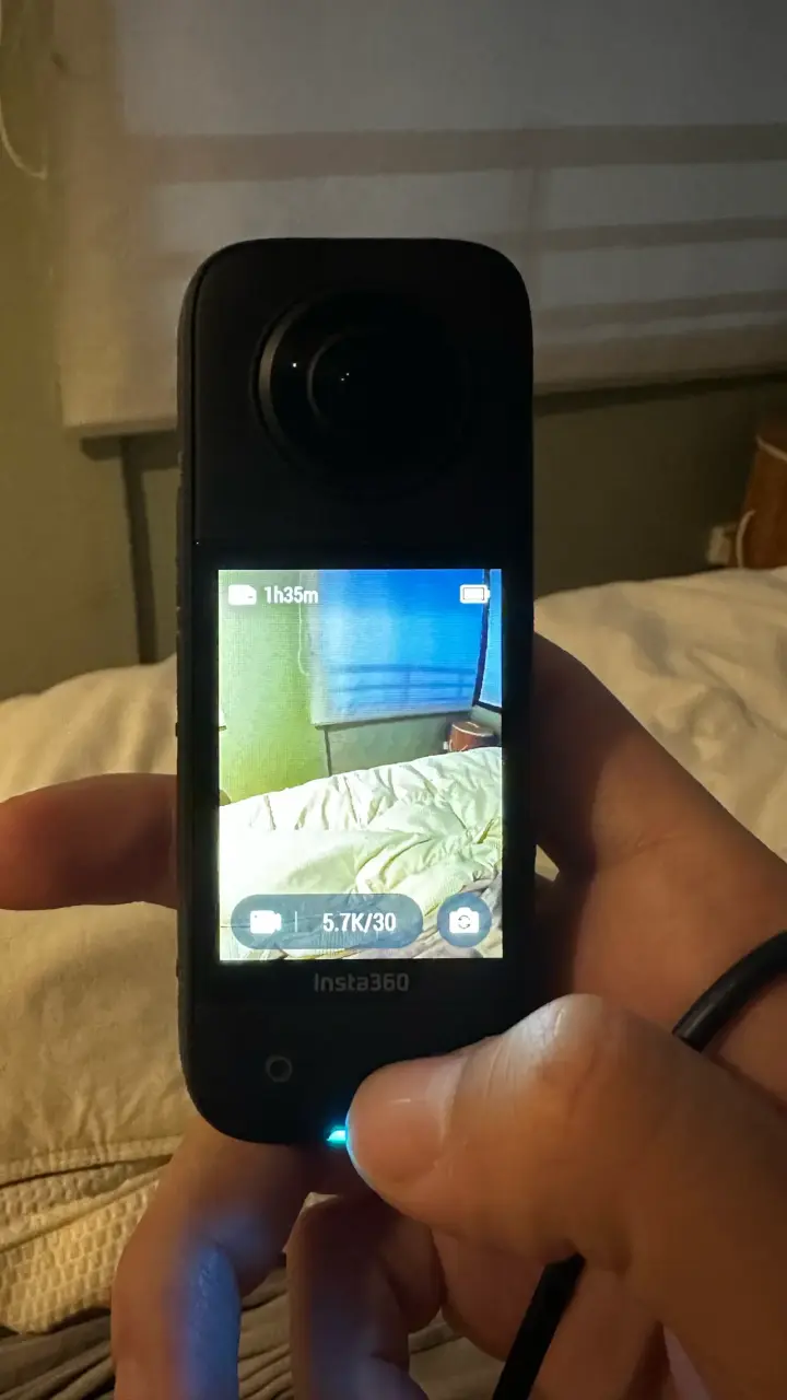 Cámara 360 Insta360 X3 en buen estado - 3