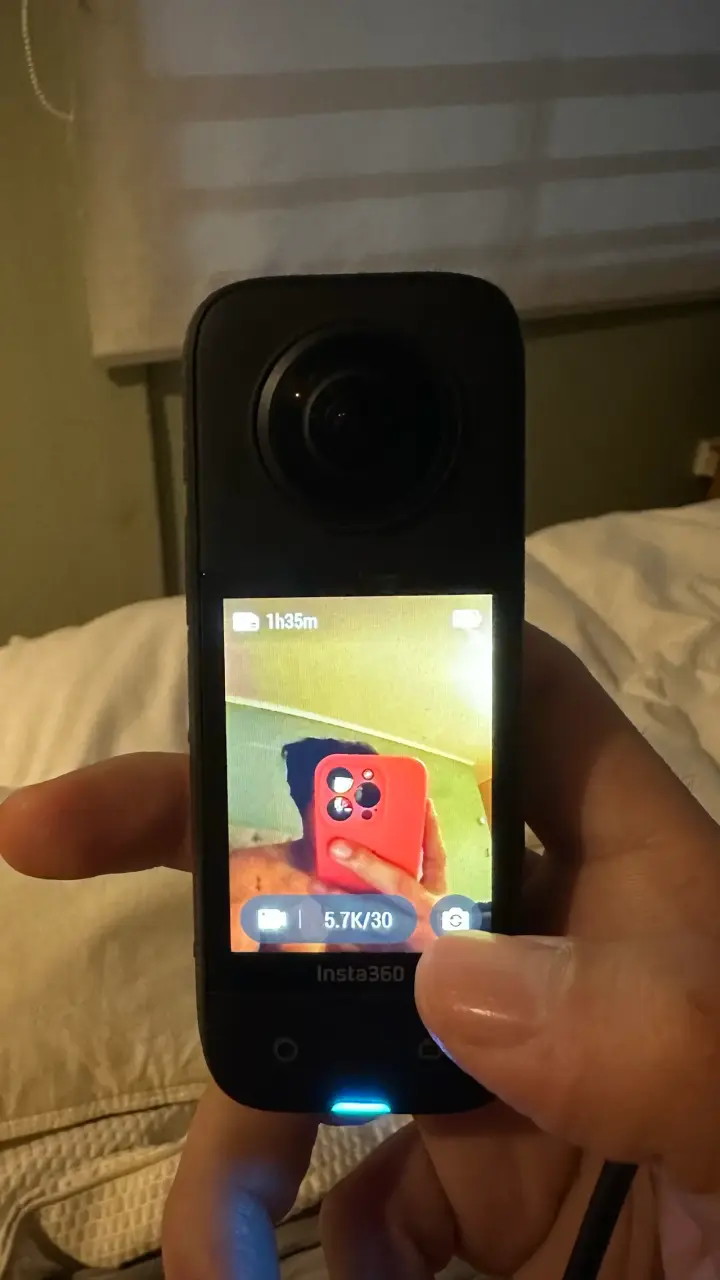 Cámara 360 Insta360 X3 en buen estado - 4