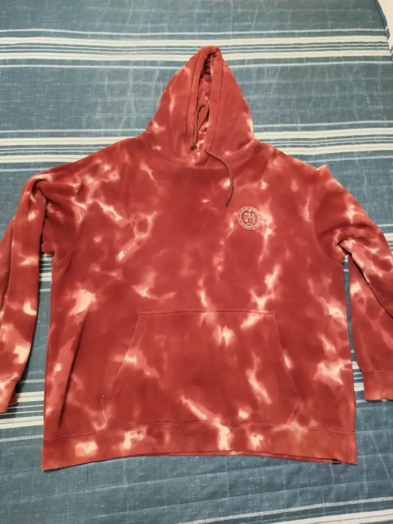 Polerón con capucha tie-dye rojo Polemic - 1