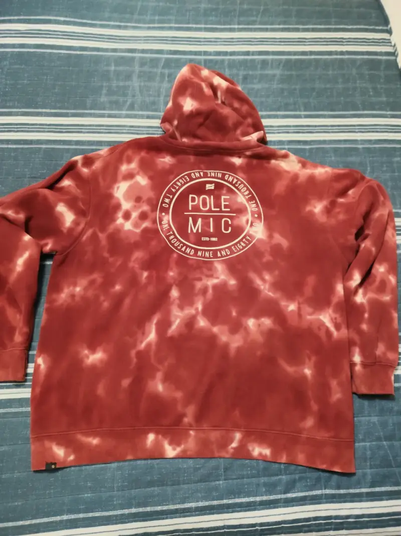 Polerón con capucha tie-dye rojo Polemic - 2