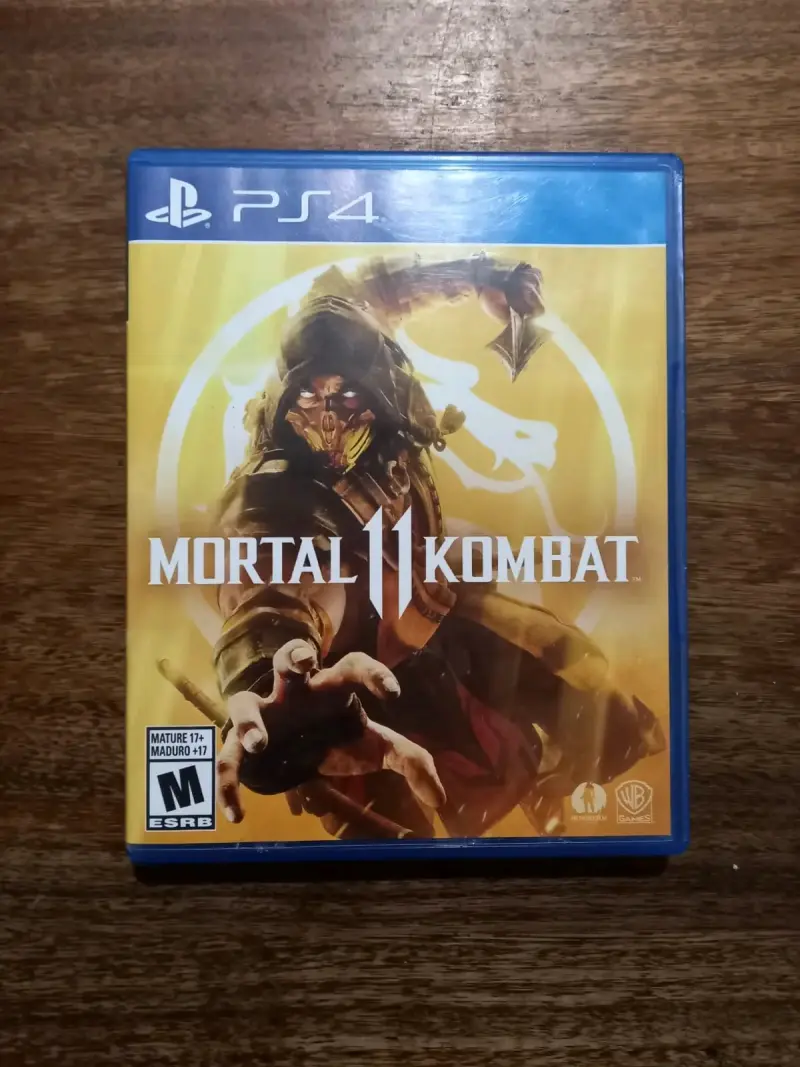 Juego PS4 Mortal Kombat 11 en buen estado - 1