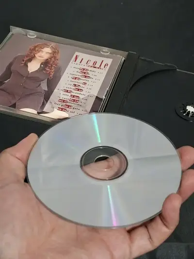 CD Nicole Esperando Nada Álbum Pop edición Chilena - miniatura 5